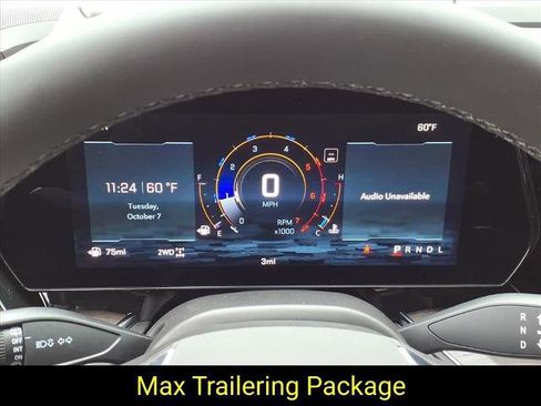 New 2026 Chevrolet Suburban Premier image 19