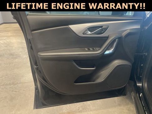 Used 2025 Chevrolet Blazer LT image 12