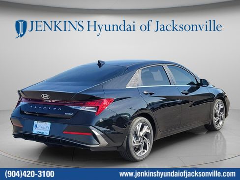 New 2026 Hyundai Elantra Limited w/ Cargo Package FWD image 3