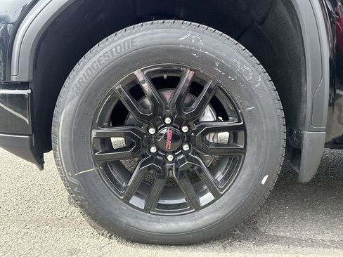 New 2026 GMC Sierra 1500 Elevation w/ Elevation Premium Package AWD/4WD image 12