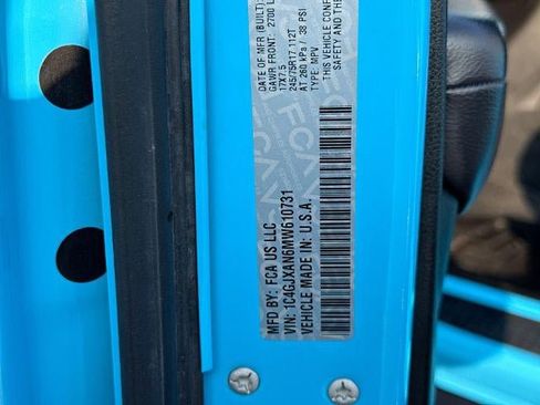 Used 2021 Jeep Wrangler Sport image 33