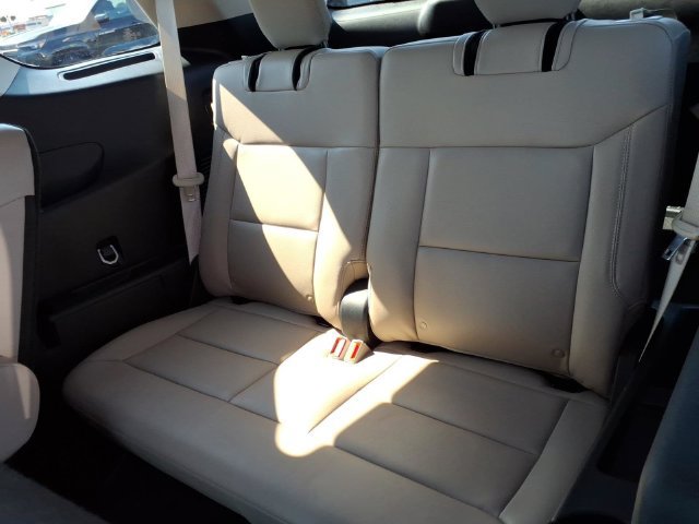 Used 2023 Ford Explorer Limited w/ Limited Technology Package AWD/4WD image 16