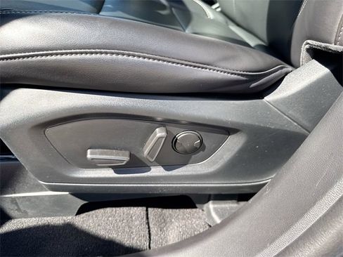 Certified 2023 Ford Explorer XLT w/ Equipment Group 202A image 18