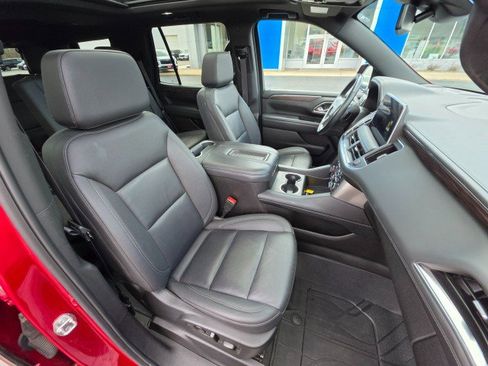 Used 2023 Chevrolet Tahoe Z71 w/ Luxury Package image 13