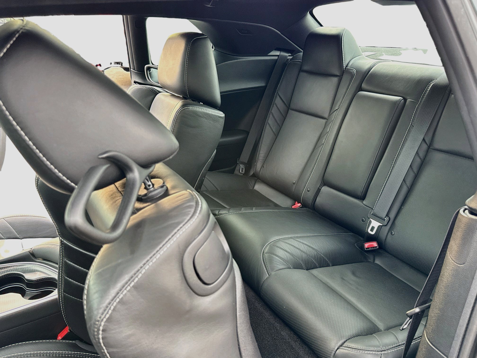 Used 2016 Dodge Challenger SRT Hellcat RWD image 19