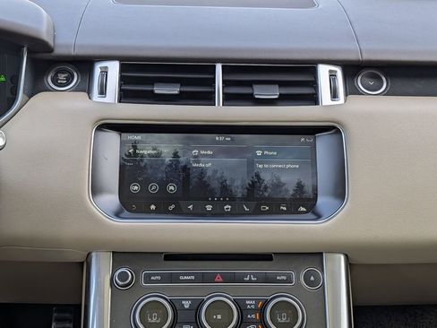 Used 2017 Land Rover Range Rover Sport Supercharged AWD/4WD image 18