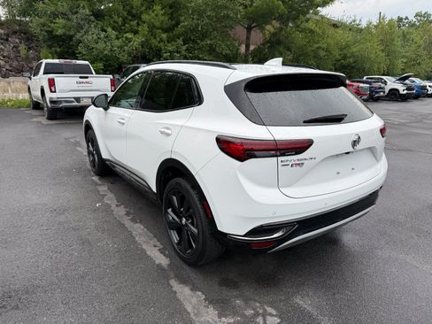 Used 2022 Buick Envision Preferred AWD/4WD image 3