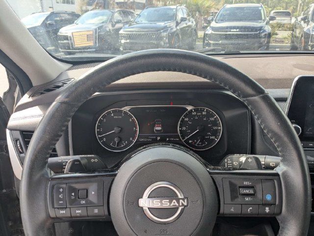 Used 2023 Nissan Rogue SV w/ SV Premium B Package FWD image 26
