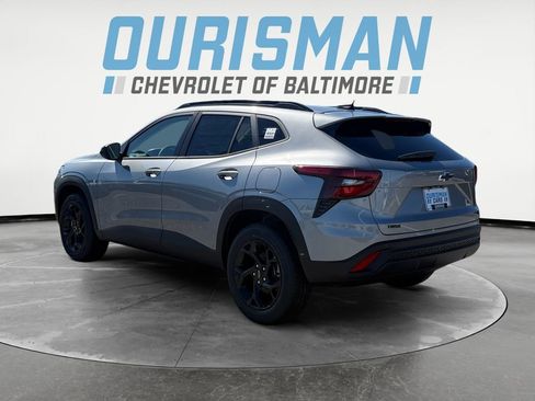 New 2026 Chevrolet Trax LT w/ Sunroof Package image 4