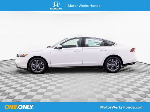 New 2026 Honda Accord EX-L image 2
