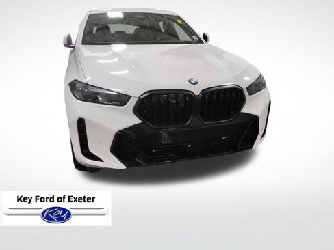 Used 2026 BMW X6 xDrive40i w/ Climate Comfort Package AWD/4WD image 4