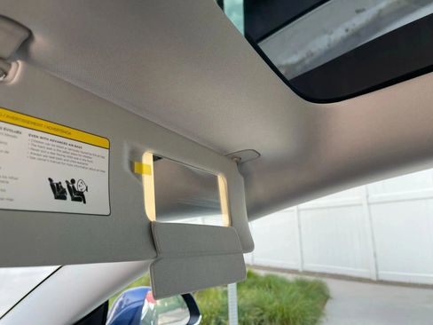 Used 2018 Tesla Model 3 Long Range image 38