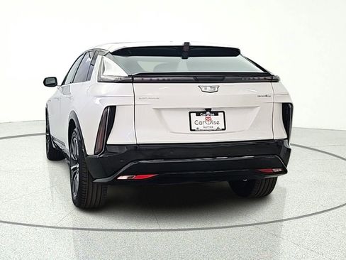 Used 2024 Cadillac Lyriq Sport AWD/4WD image 6