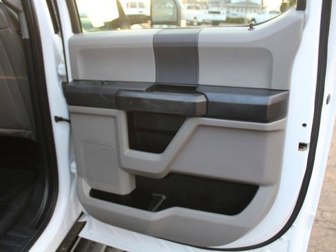 Used 2022 Ford F350 XL w/ Power Equipment Group image 29