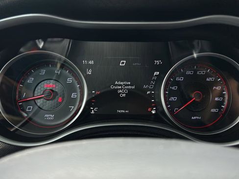 Used 2016 Dodge Charger R/T Scat Pack w/ Technology Group RWD image 29