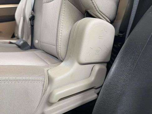 Used 2018 Ford Explorer FWD image 19