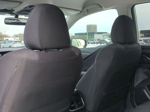 Used 2023 Subaru Outback Premium image 18