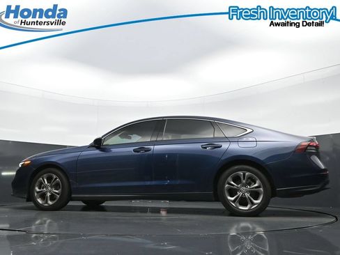 Used 2023 Honda Accord EX image 28