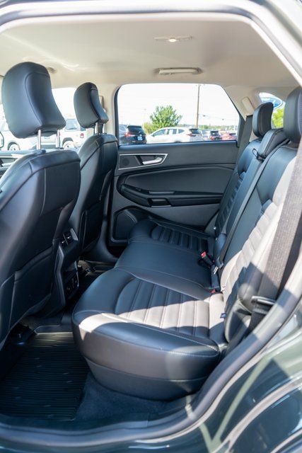Used 2023 Ford Edge SEL w/ Convenience Package AWD/4WD image 11