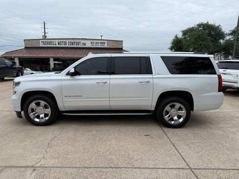 Used 2016 Chevrolet Suburban LTZ AWD/4WD image 4