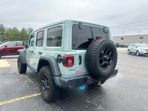 Used 2024 Jeep Wrangler Unlimited AWD/4WD image 5