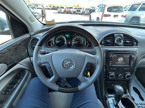 Used 2013 Buick Enclave Convenience AWD/4WD image 29