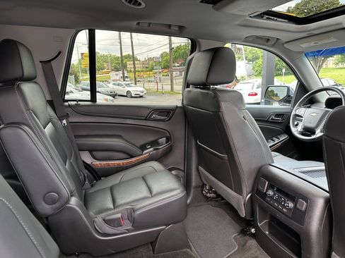 Used 2018 Chevrolet Tahoe Premier AWD/4WD image 13