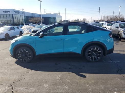 New 2026 Nissan Leaf Platinum+ w/ Cargo Package (Platinum+) image 4