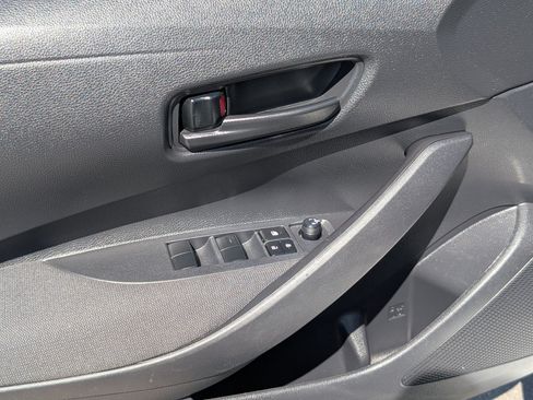 Used 2024 Toyota Corolla LE FWD image 15
