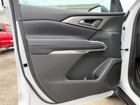 New 2026 Chevrolet Traverse LT AWD/4WD image 21
