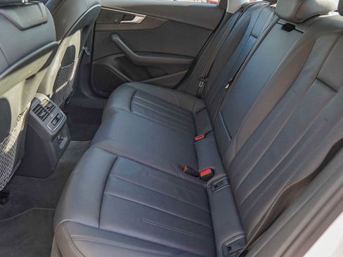 Used 2019 Audi A4 2.0T Premium image 31