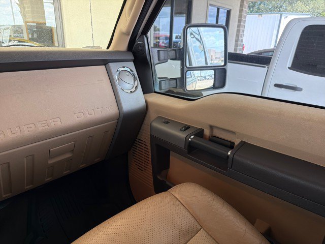 Used 2014 Ford F250 Lariat w/ Lariat Ultimate Package AWD/4WD image 26