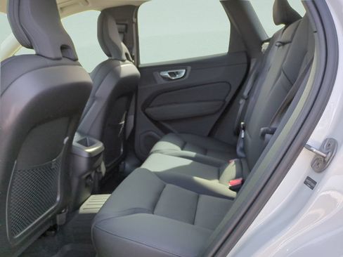 New 2026 Volvo XC60 B5 Plus w/ Protection Package Premier AWD/4WD image 9