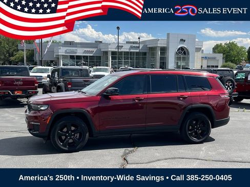 Used 2023 Jeep Grand Cherokee L Limited w/ Luxury Tech Group II AWD/4WD image 1