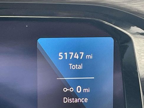 Used 2024 Volkswagen Atlas SEL AWD/4WD image 19