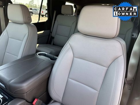 Used 2025 GMC Yukon Elevation w/ LPO, Floor Liner Package AWD/4WD image 26