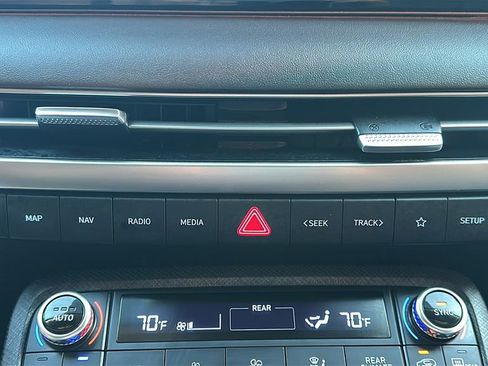 Used 2023 Hyundai Palisade Limited image 26