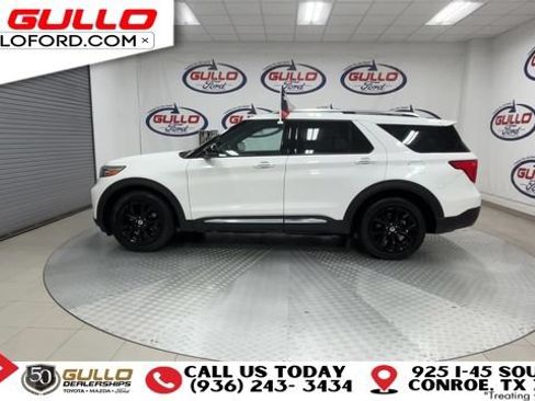 Certified 2020 Ford Explorer Limited RWD image 5