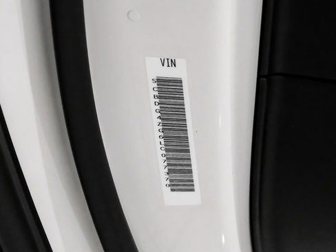 Used 2020 Bentley Continental GT image 64