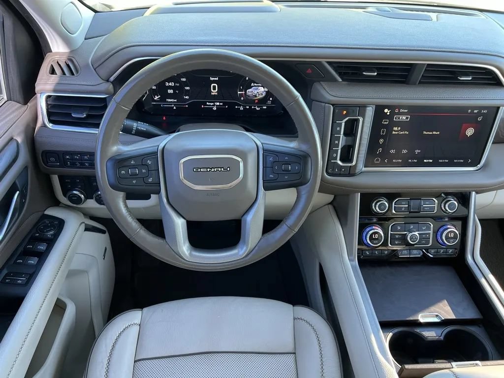 Used 2022 GMC Yukon Denali AWD/4WD image 23