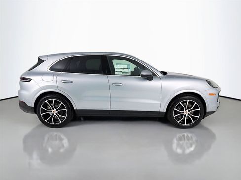 New 2026 Porsche Cayenne AWD/4WD image 26