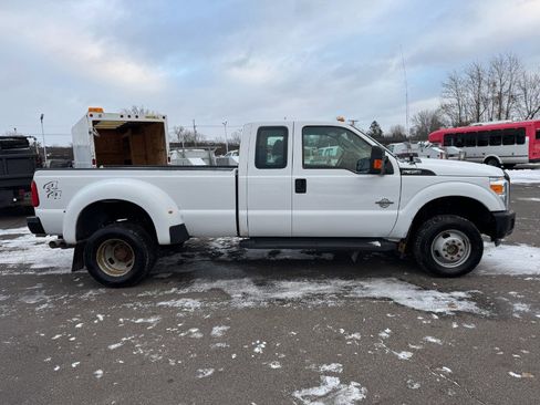 Used 2016 Ford F350 XL w/ Power Equipment Group image 6
