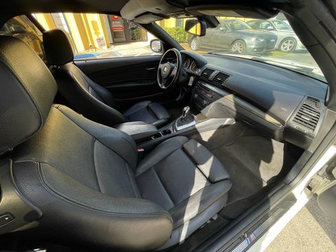 Used 2013 BMW 135i Convertible image 33