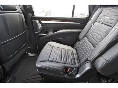 New 2026 Cadillac Escalade Platinum Sport w/ LPO, ONYX Package AWD/4WD image 12