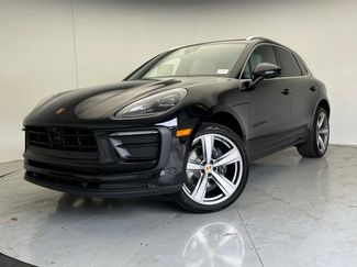 Used 2026 Porsche Macan AWD/4WD video 1