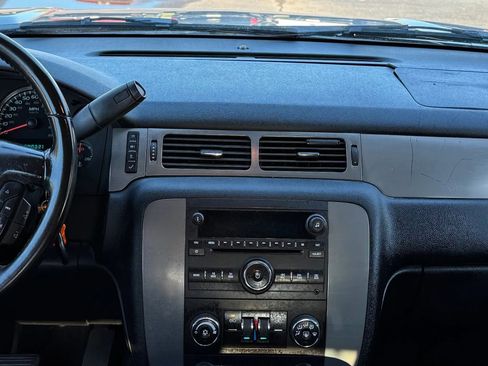 Used 2008 Chevrolet Avalanche LS AWD/4WD image 25