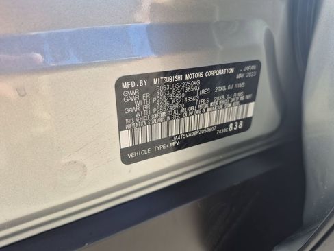 Used 2023 Mitsubishi Outlander SEL image 28