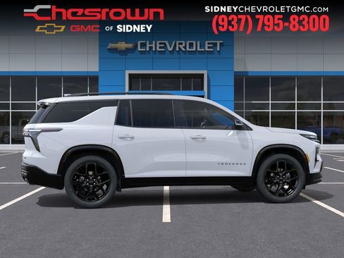 New 2026 Chevrolet Traverse RS w/ LPO, Floor Liner Package AWD/4WD image 5