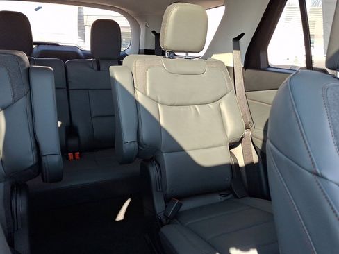 New 2026 Ford Explorer Active w/ Active Comfort Package image 21