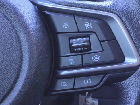 Used 2021 Subaru Crosstrek 2.0i image 24